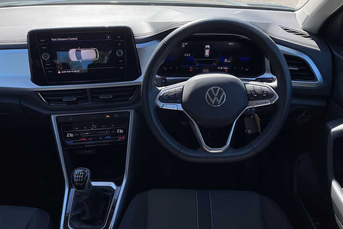 Volkswagen T-ROC Life 1.0 TSI 110PS 6-speed Manual 5 Door