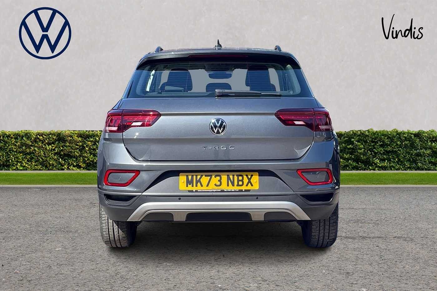 Volkswagen T-ROC Life 1.0 TSI 110PS 6-speed Manual 5 Door