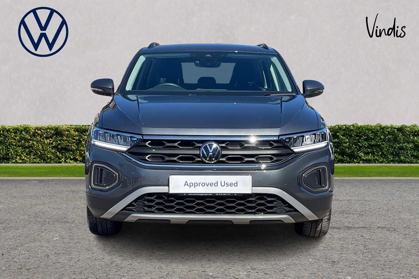 Volkswagen T-ROC Life 1.0 TSI 110PS 6-speed Manual 5 Door
