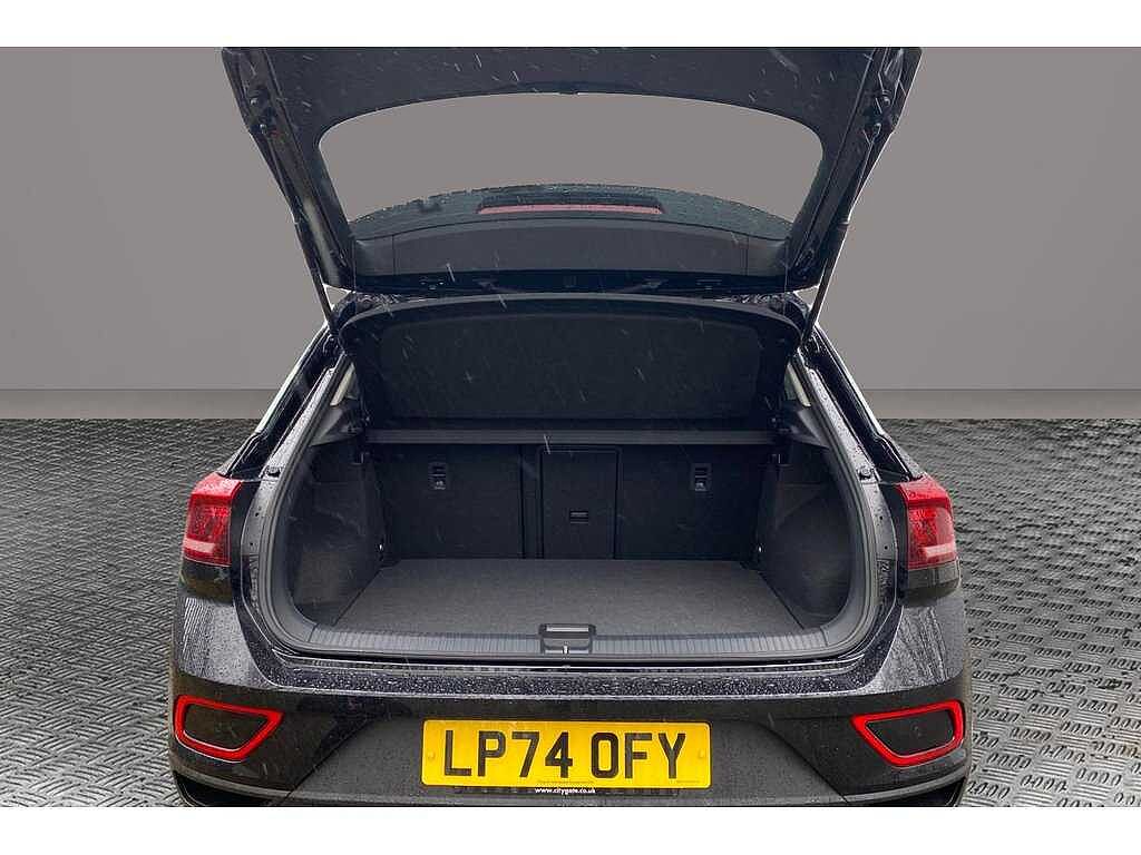 Volkswagen T-Roc Match 1.5 TSI 150PS 7-speed DSG 5 Door