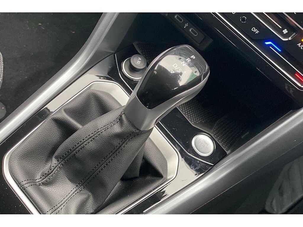 Volkswagen T-Roc Match 1.5 TSI 150PS 7-speed DSG 5 Door