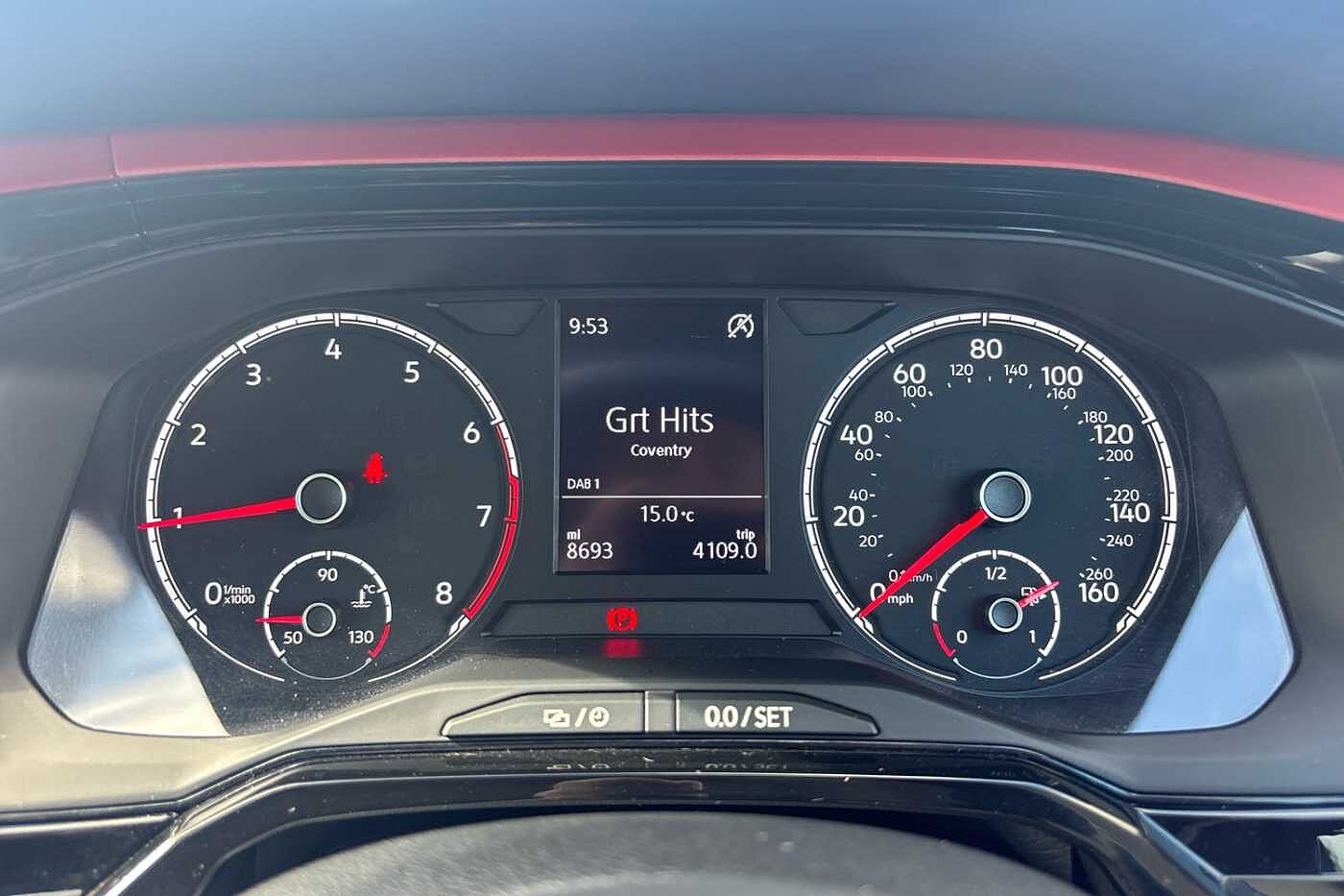 Volkswagen Polo Beats 1.0 TSI 95PS 5-speed Manual 5 Door