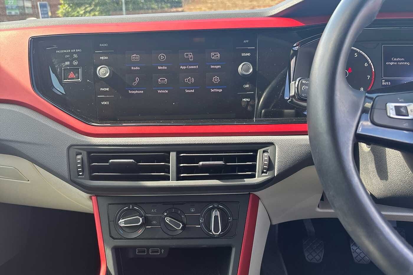Volkswagen Polo Beats 1.0 TSI 95PS 5-speed Manual 5 Door