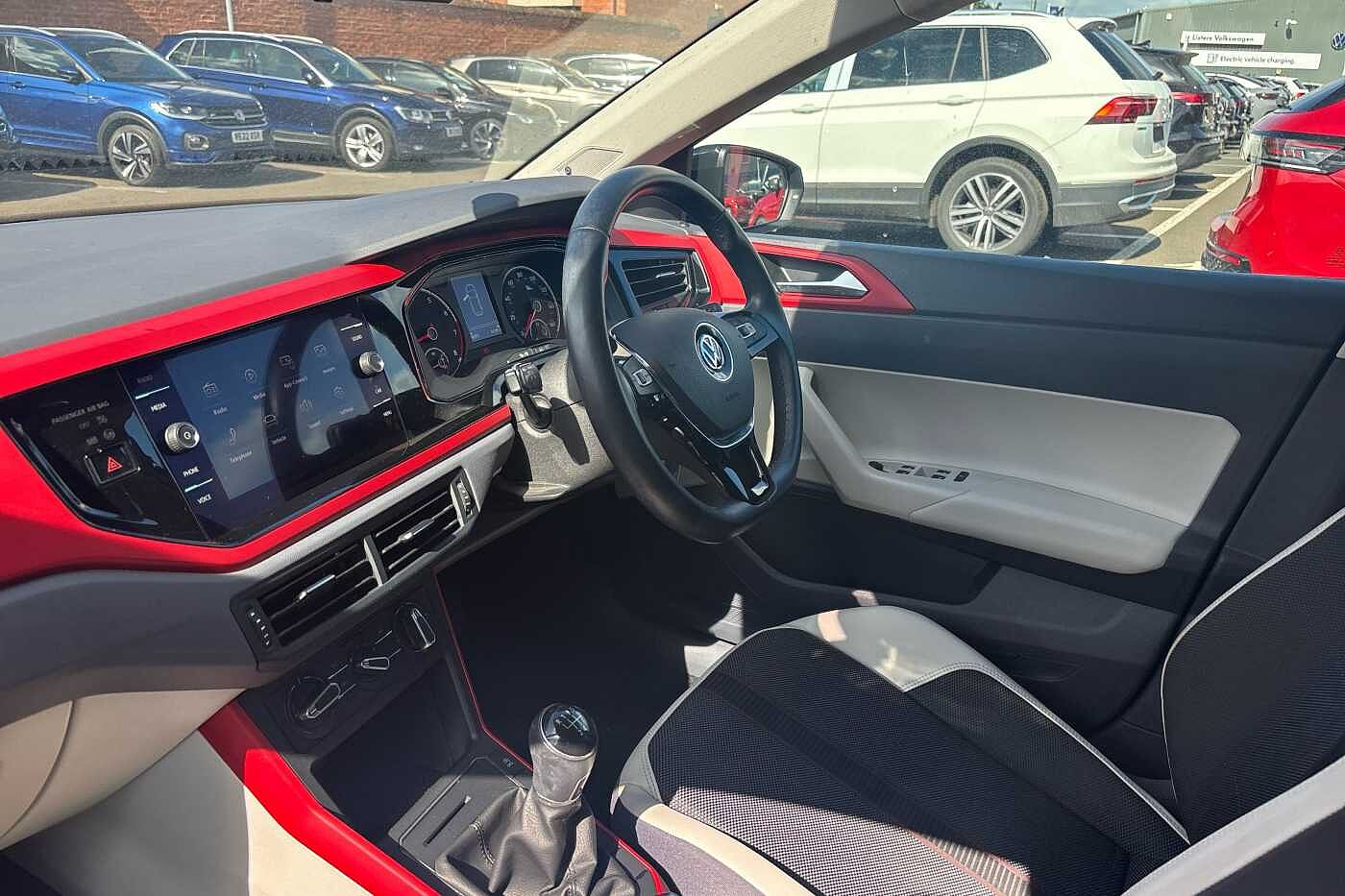 Volkswagen Polo Beats 1.0 TSI 95PS 5-speed Manual 5 Door