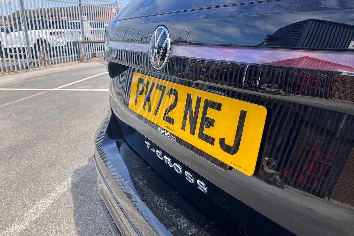 Volkswagen T-Cross 1.0 TSI (110ps) R-Line Hatchback