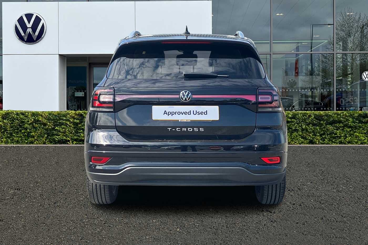 Volkswagen T-Cross 1.0 TSI (110ps) R-Line Hatchback