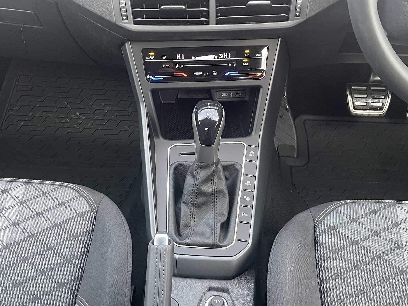 Volkswagen Taigo 1.5 TSI 150PS R-Line DSG
