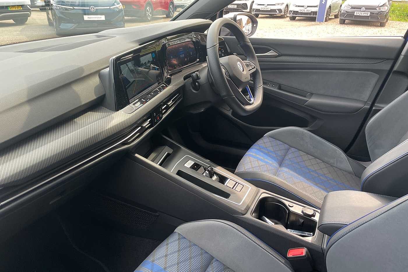 Volkswagen Golf 2.0 TSI 320PS R 4MOTION DSG
