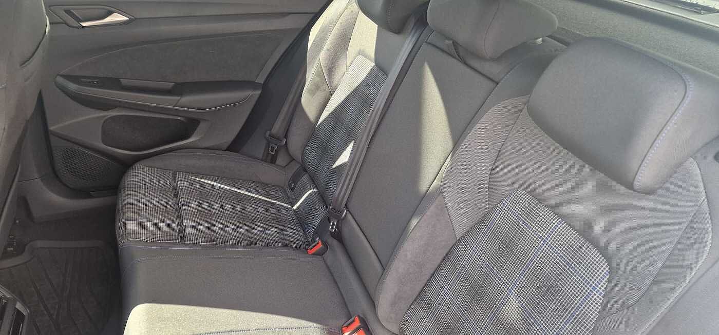 Volkswagen Golf 1.5 TSI 272PS GTE DSG