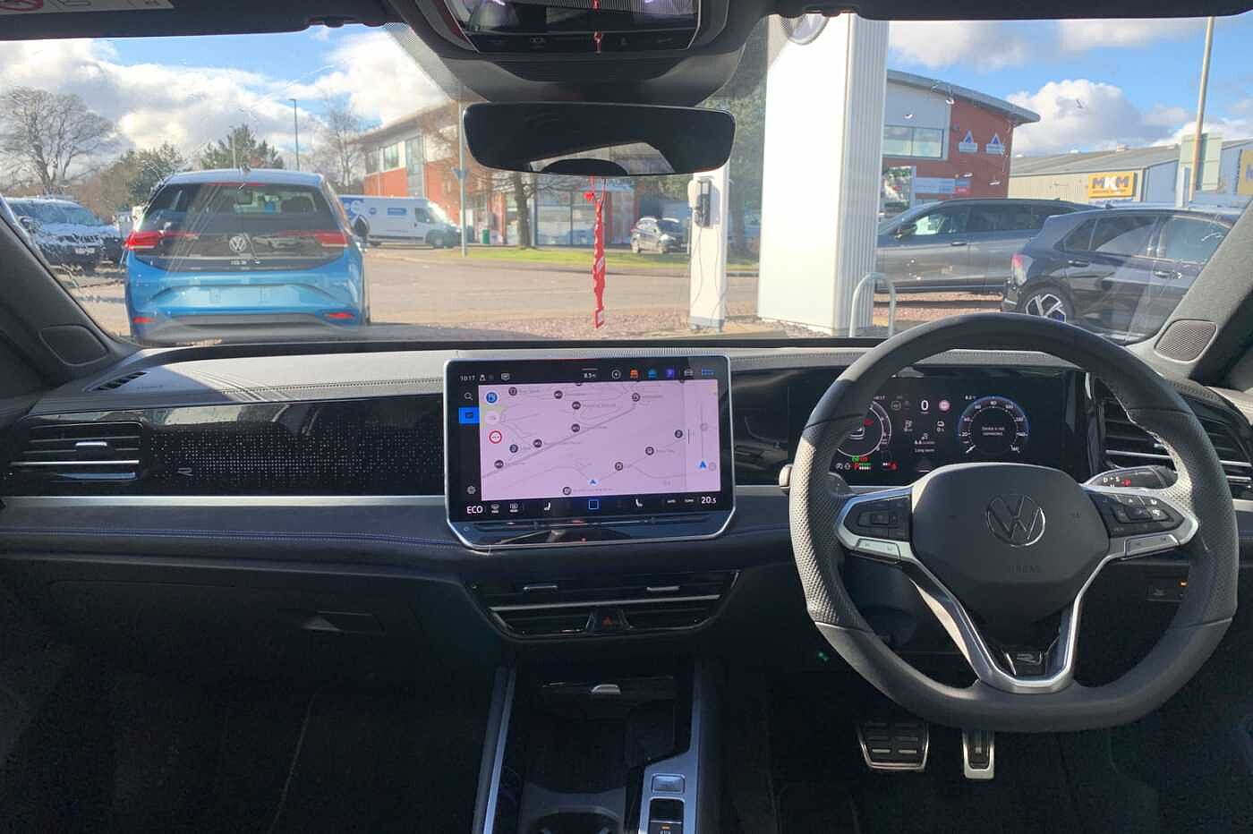 Volkswagen Passat Estate 1.5 TSI 204PS eHybrid R-Line DSG