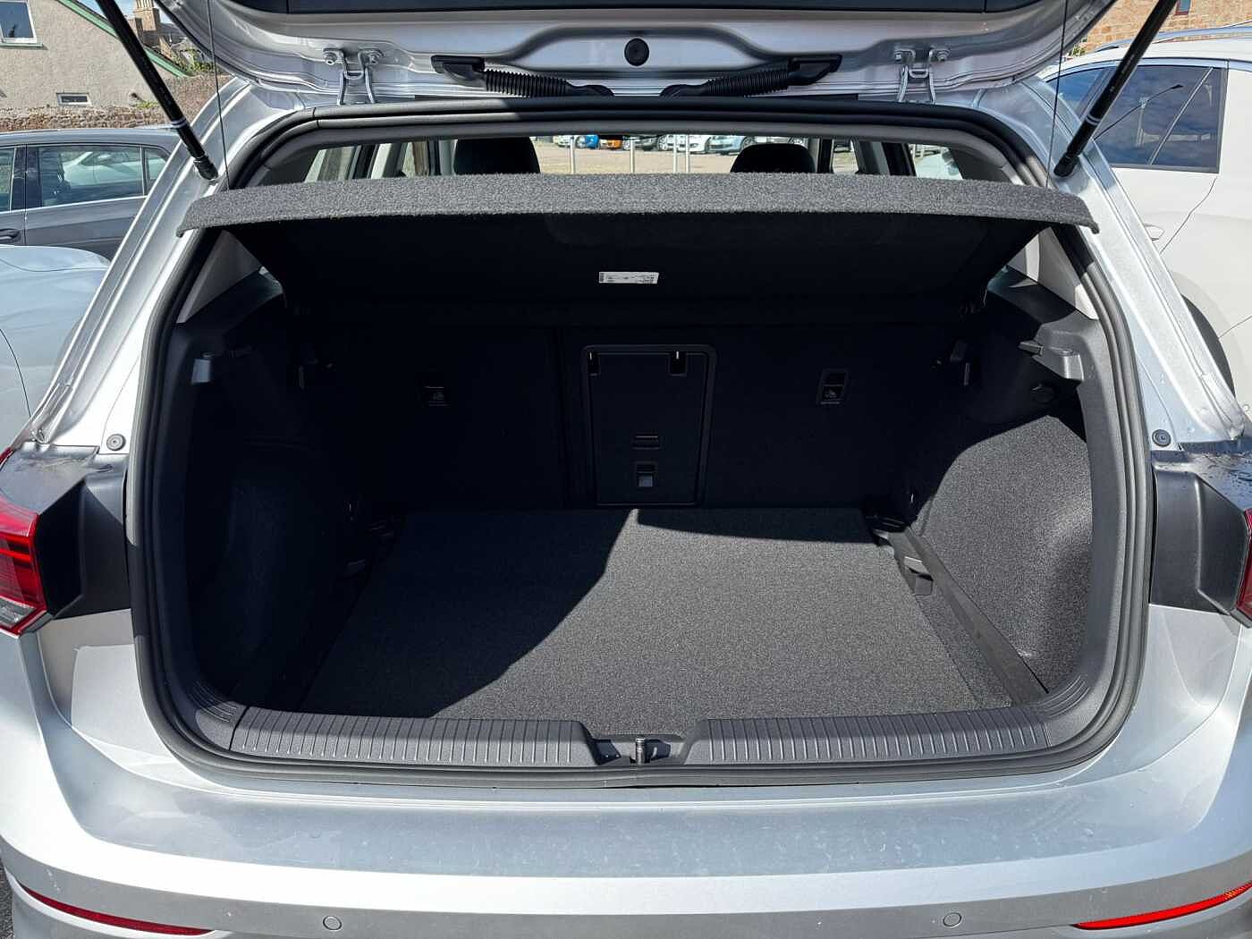 Volkswagen Golf 1.5 TSI 130PS Style