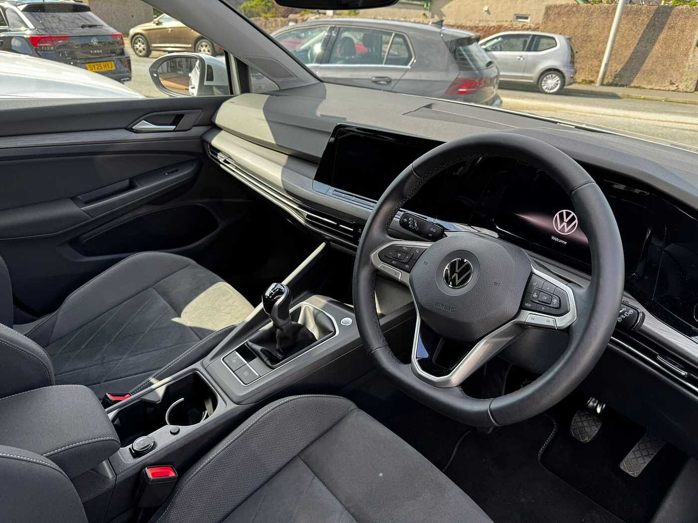 Volkswagen Golf 1.5 TSI 130PS Style