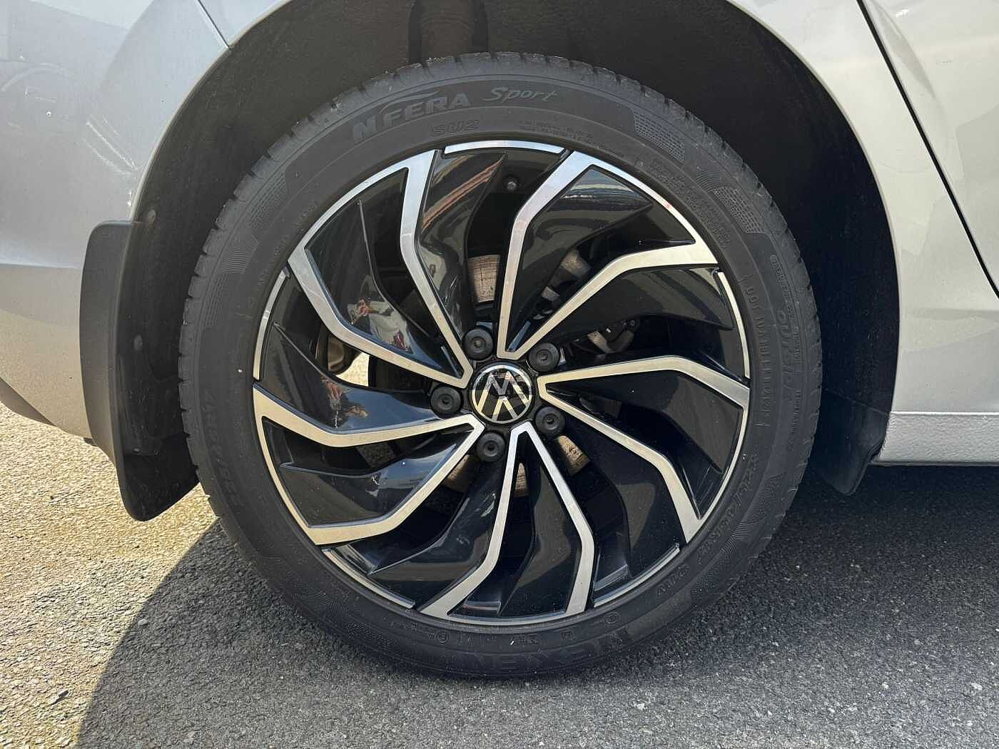 Volkswagen Golf 1.5 TSI 130PS Style