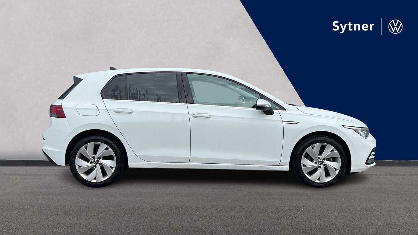 Volkswagen Golf MK8 Hatchback 5-Dr 1.5 TSI (130ps) Style EVO