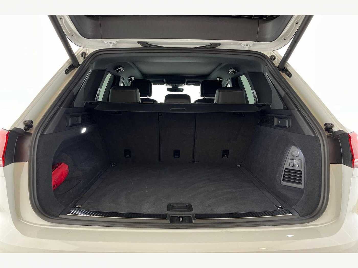 Volkswagen Touareg 3.0 TDI V6 Black Edition SUV 5dr Diesel Tiptronic 4Motion Euro 6 (s/s) (286 ps)