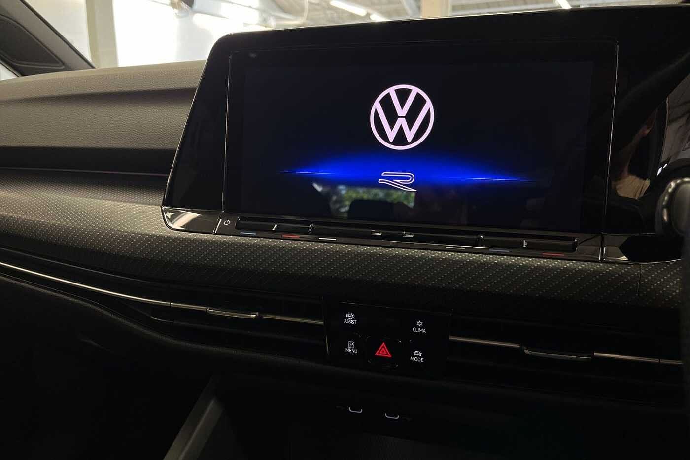 Volkswagen Golf 1.5 eTSI MHEV R-Line Hatchback 5dr Petrol Hybrid DSG Euro 6 (s/s) (150 ps) 18 Be
