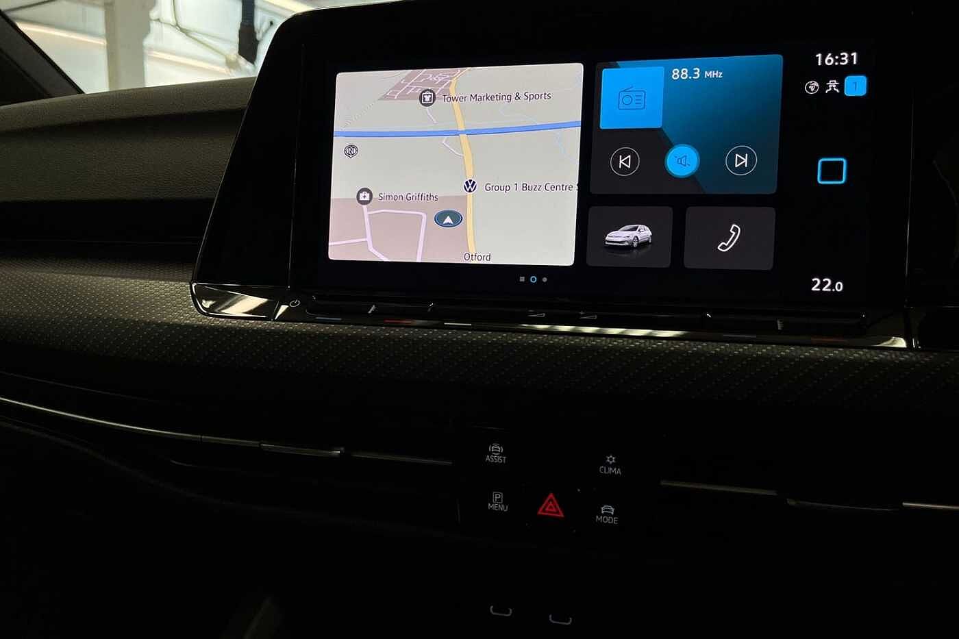 Volkswagen Golf 1.5 eTSI MHEV R-Line Hatchback 5dr Petrol Hybrid DSG Euro 6 (s/s) (150 ps) 18 Be