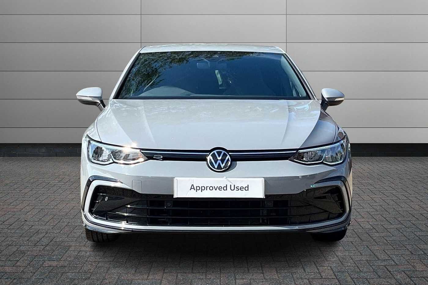 Volkswagen Golf 1.5 eTSI MHEV R-Line Hatchback 5dr Petrol Hybrid DSG Euro 6 (s/s) (150 ps) 18 Be