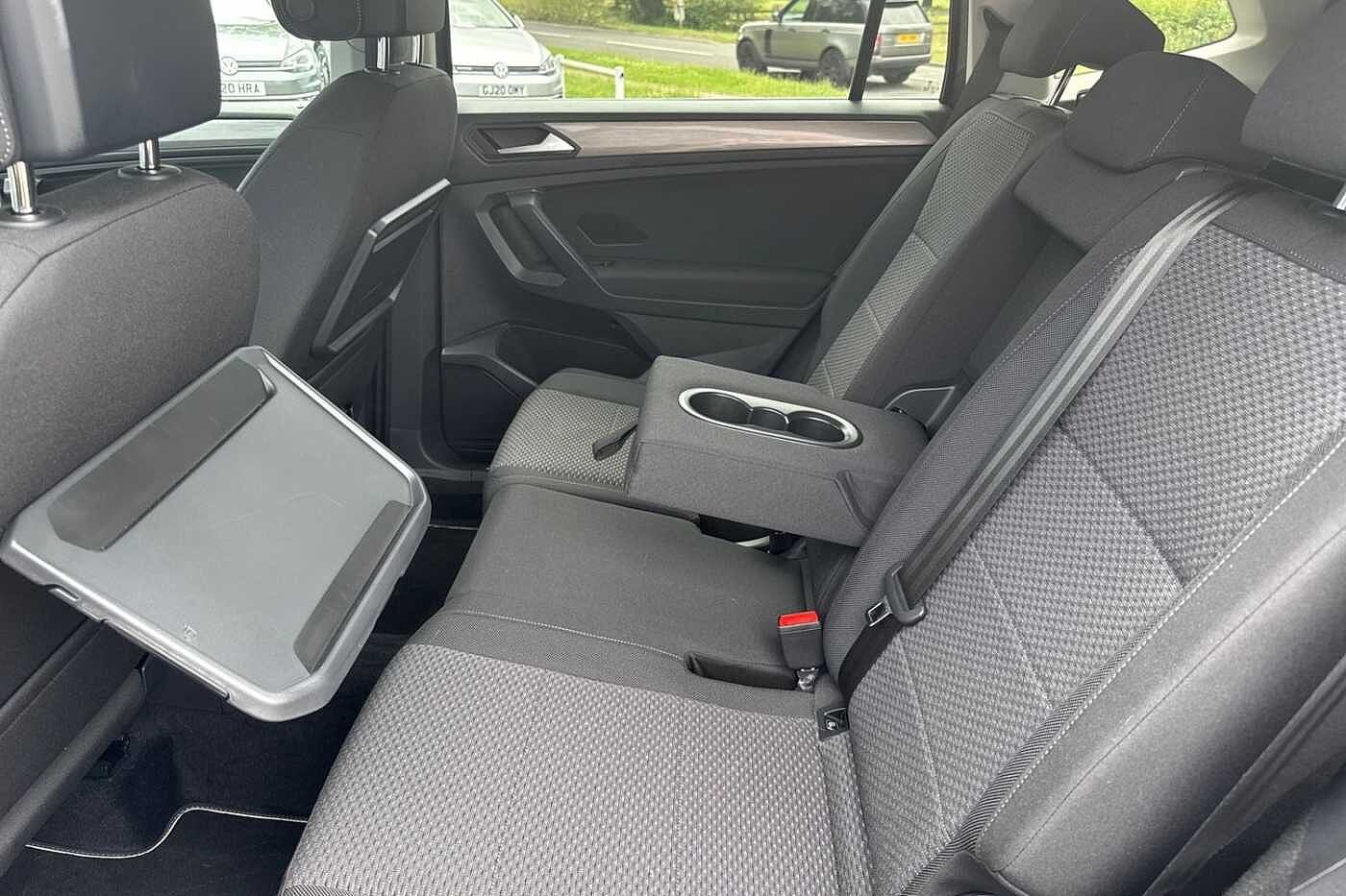 Volkswagen Tiguan Allspace 2.0 TDI Match SUV 5dr Diesel DSG 4Motion Euro 6 (s/s) (150 ps) 7 seater & 4WD!