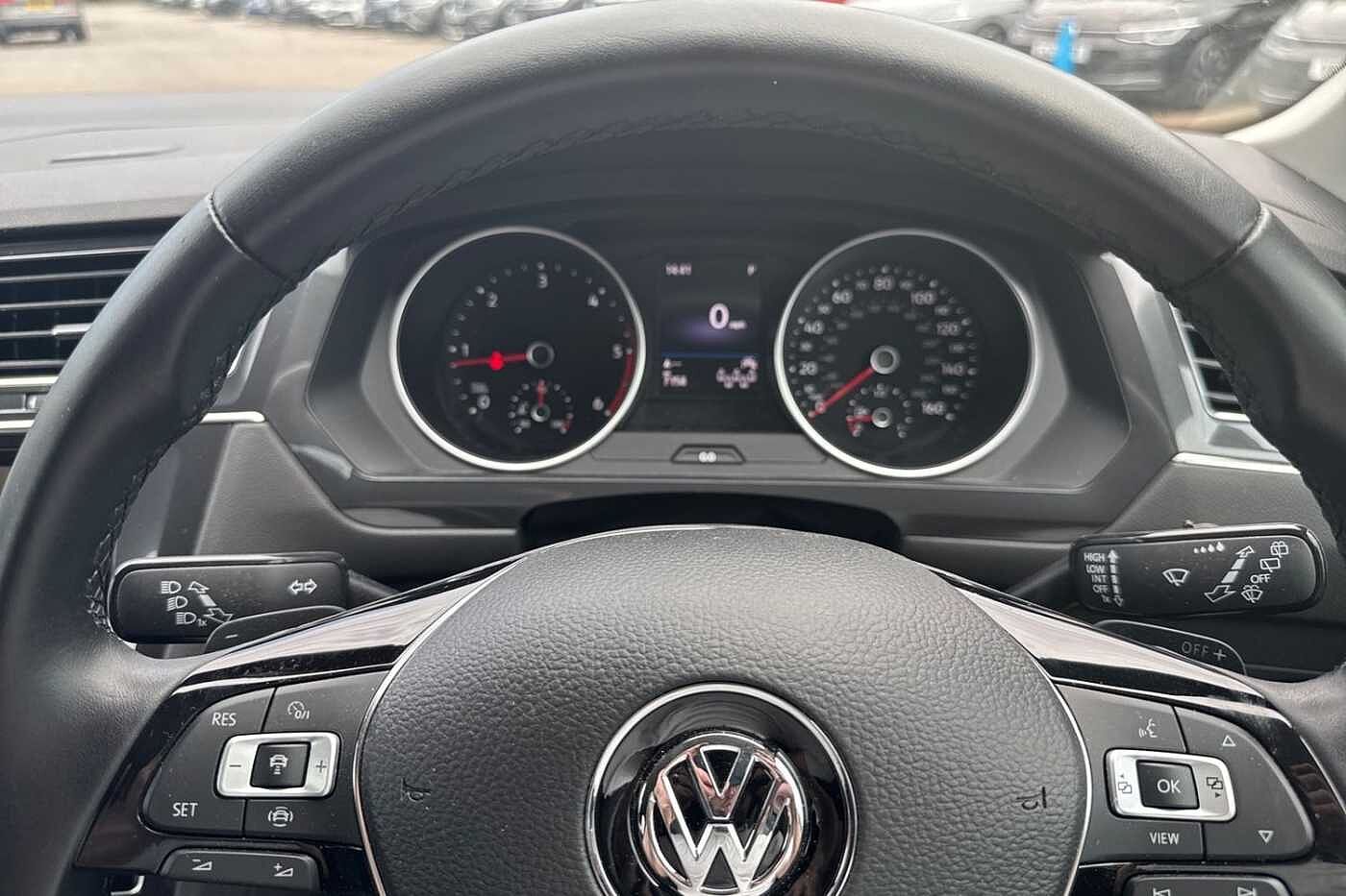 Volkswagen Tiguan Allspace 2.0 TDI Match SUV 5dr Diesel DSG 4Motion Euro 6 (s/s) (150 ps) 7 seater & 4WD!