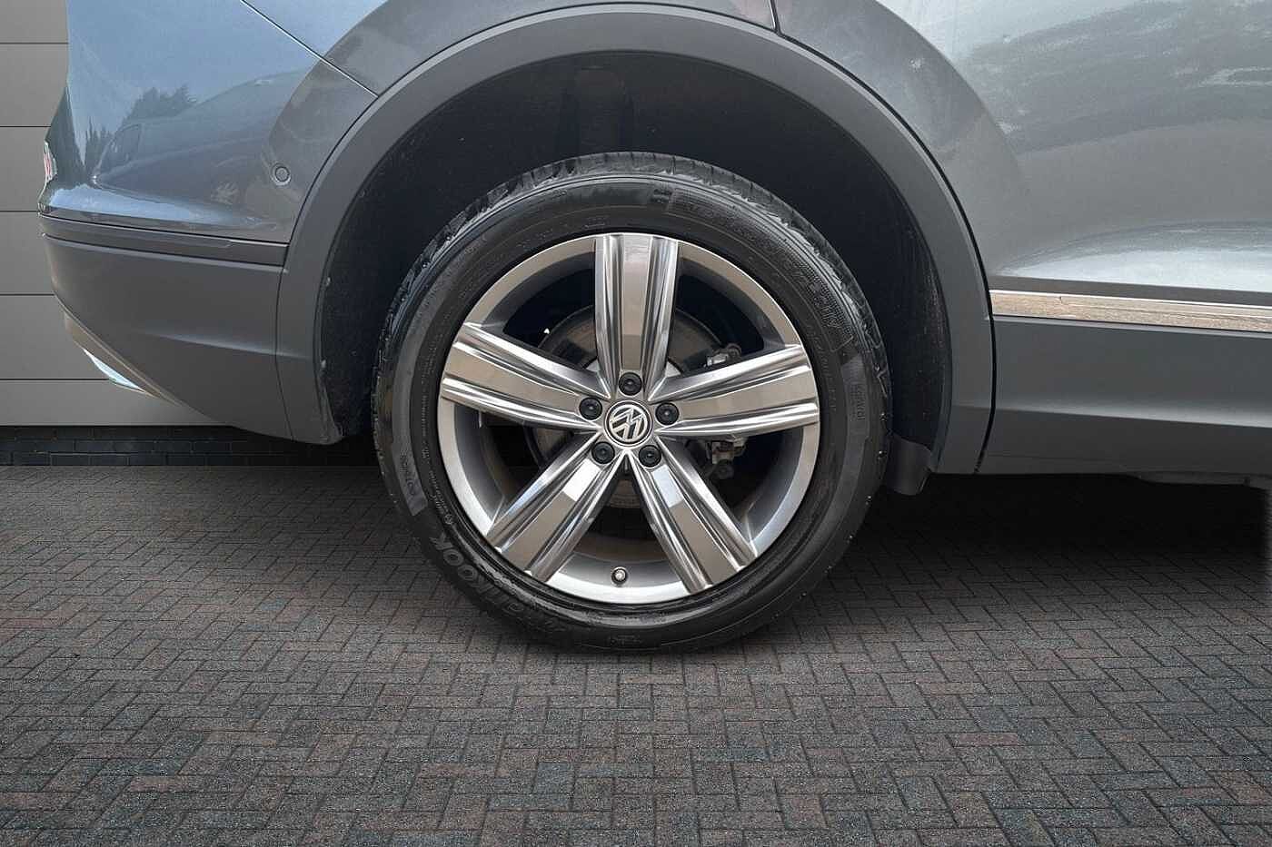 Volkswagen Tiguan Allspace 2.0 TDI Match SUV 5dr Diesel DSG 4Motion Euro 6 (s/s) (150 ps) 7 seater & 4WD!