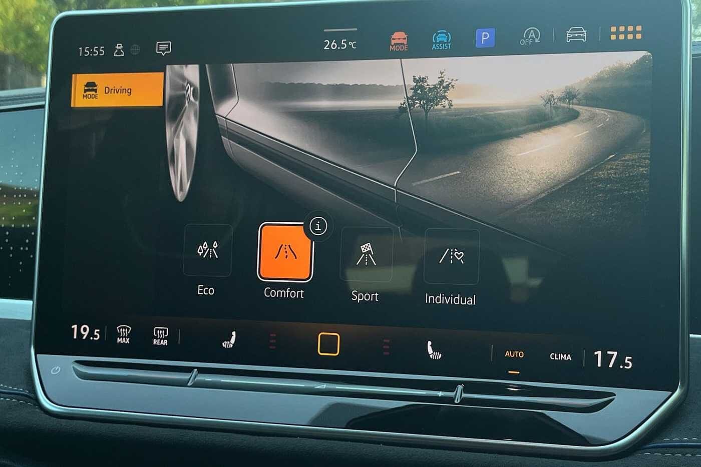 Volkswagen Passat 1.5 eTSI MHEV R-Line Estate 5dr Petrol Hybrid DSG Euro 6 (s/s) (150 ps)