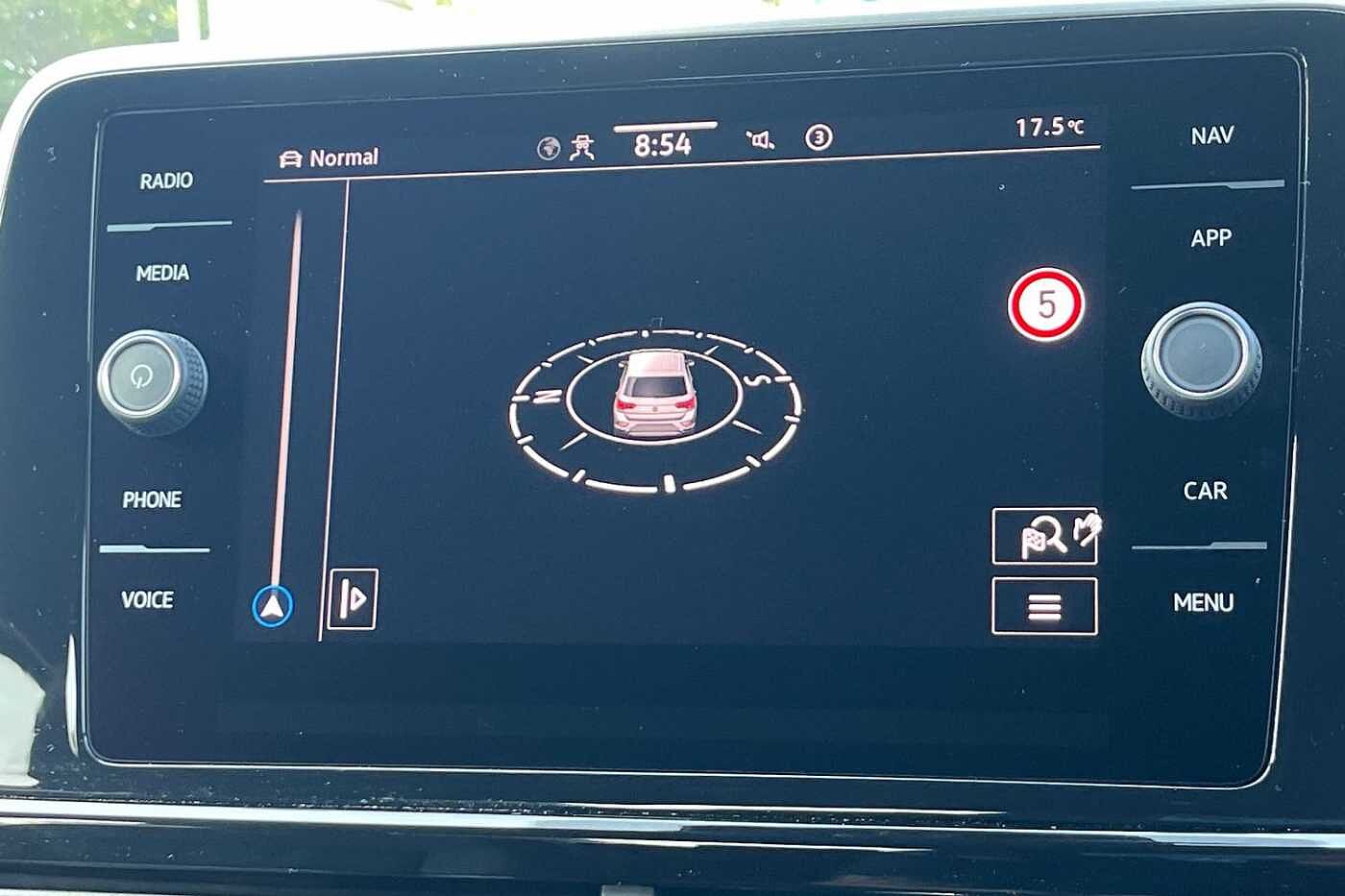Volkswagen T-Roc 1.5 TSI R-Line SUV 5dr Petrol DSG Euro 6 (s/s) (150 ps)
