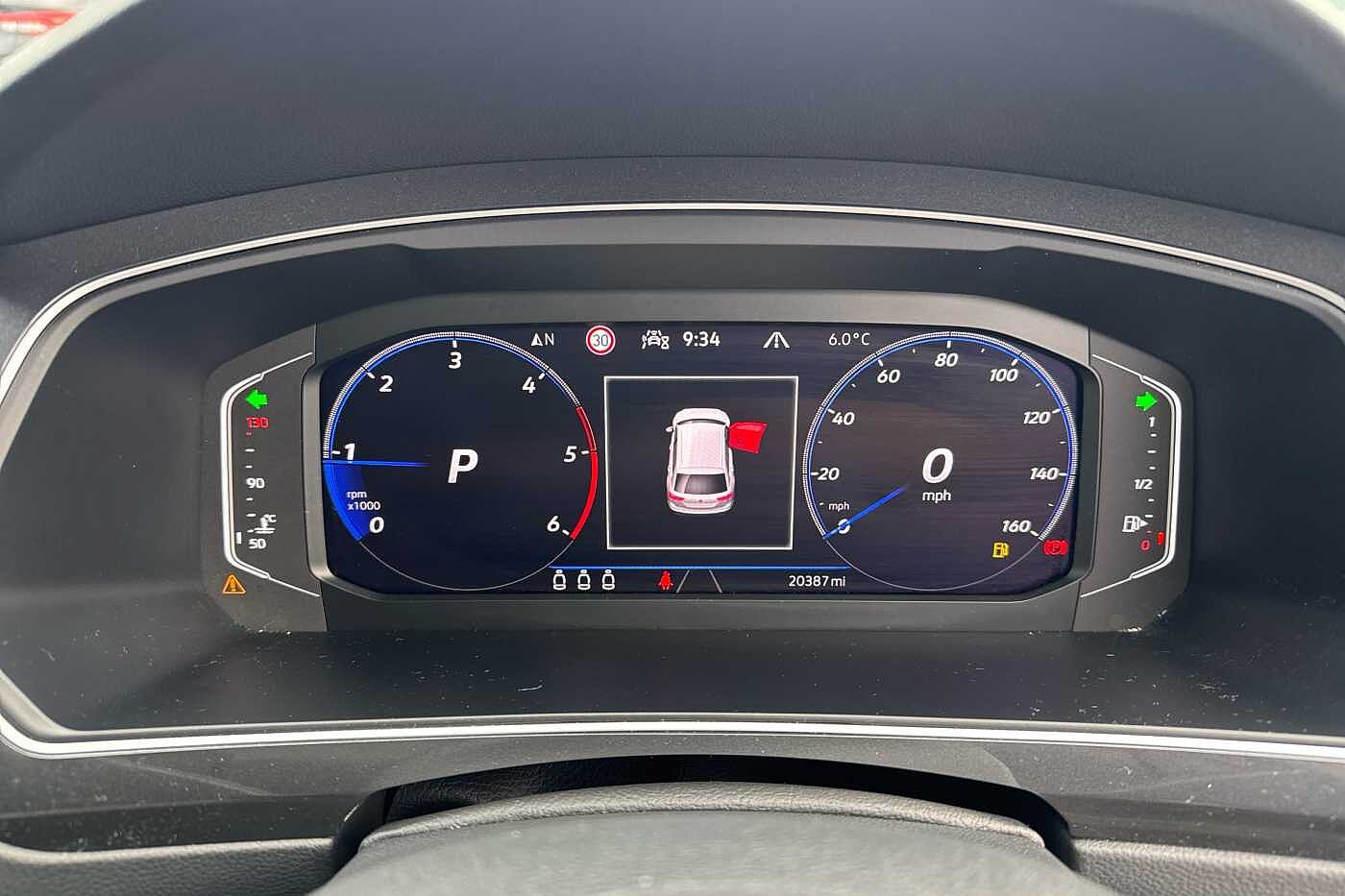 Volkswagen Tiguan 2.0 TDI (150PS) R-Line SCR 4Motion DSG