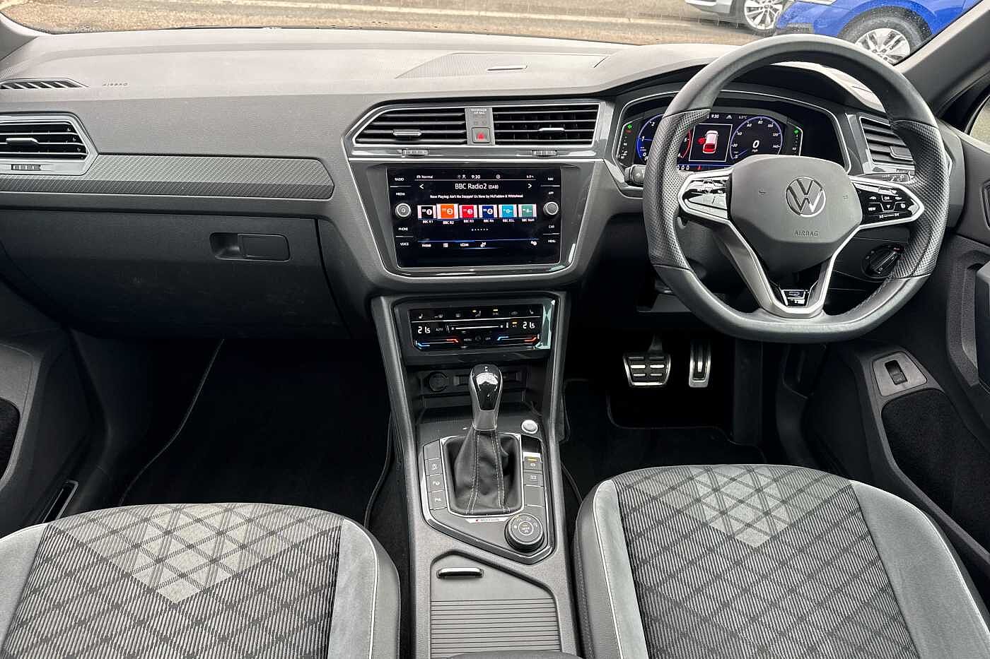 Volkswagen Tiguan 2.0 TDI (150PS) R-Line SCR 4Motion DSG