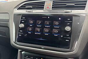 Volkswagen Tiguan 2.0 TDI (150PS) R-Line SCR 4Motion DSG