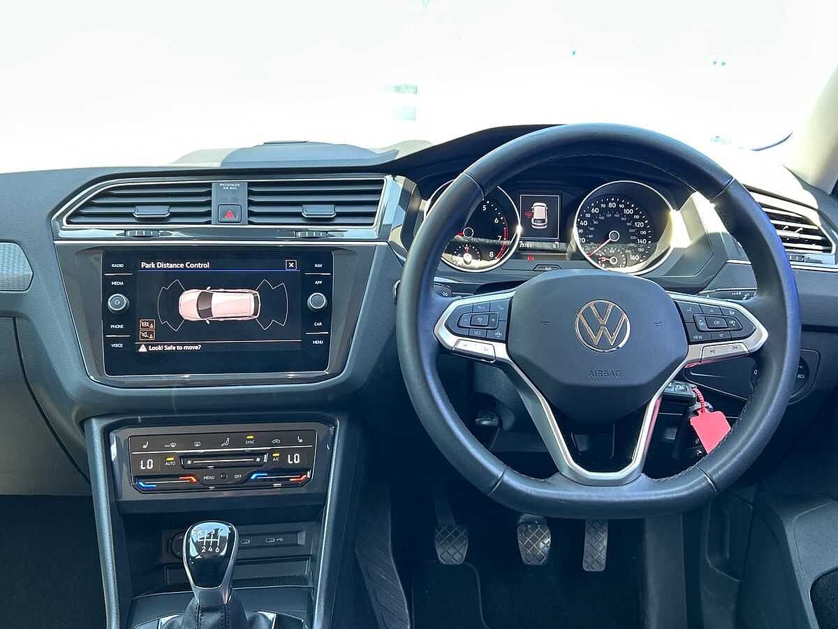 Volkswagen Tiguan 1.5 TSI (150ps) Life EVO Manual 5 door