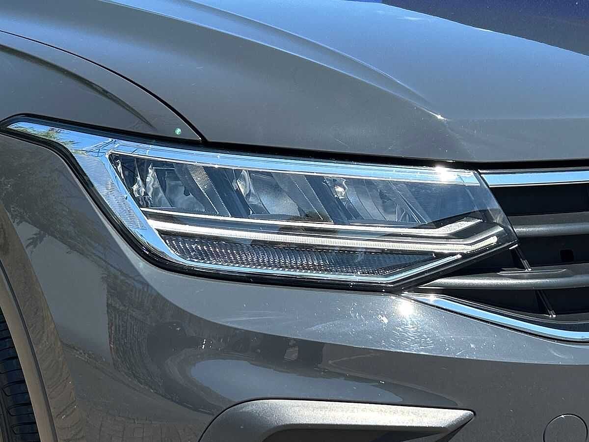 Volkswagen Tiguan 1.5 TSI (150ps) Life EVO Manual 5 door