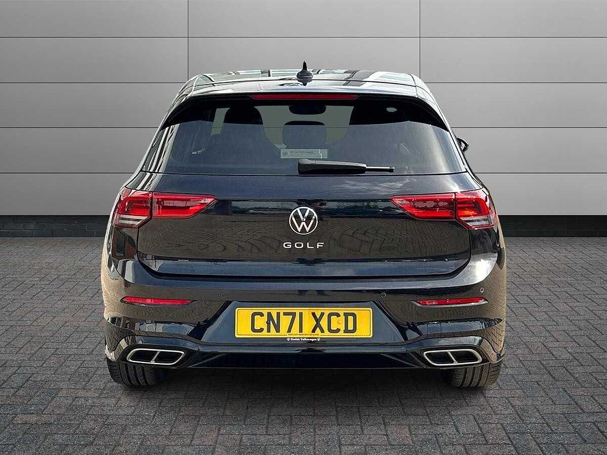 Volkswagen Golf MK8 Hatchback 5-Dr 1.5 TSI (130ps) R-Line EVO