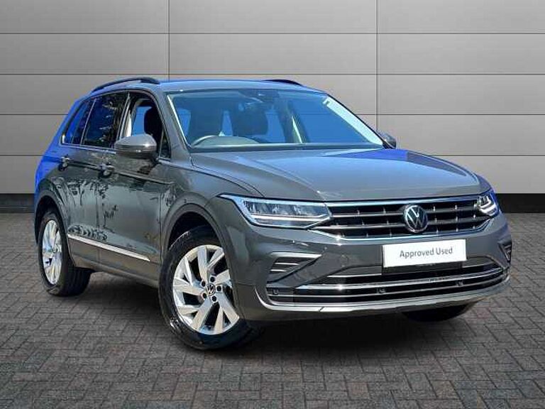 Volkswagen Tiguan 1.5 TSI (150ps) Life EVO Manual 5 door