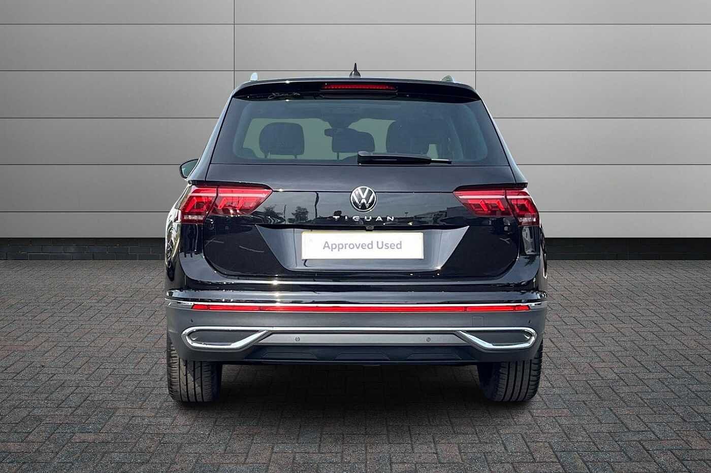 Volkswagen Tiguan 1.5 TSI Elegance SUV 5dr Petrol DSG Euro 6 (s/s) (150 ps)