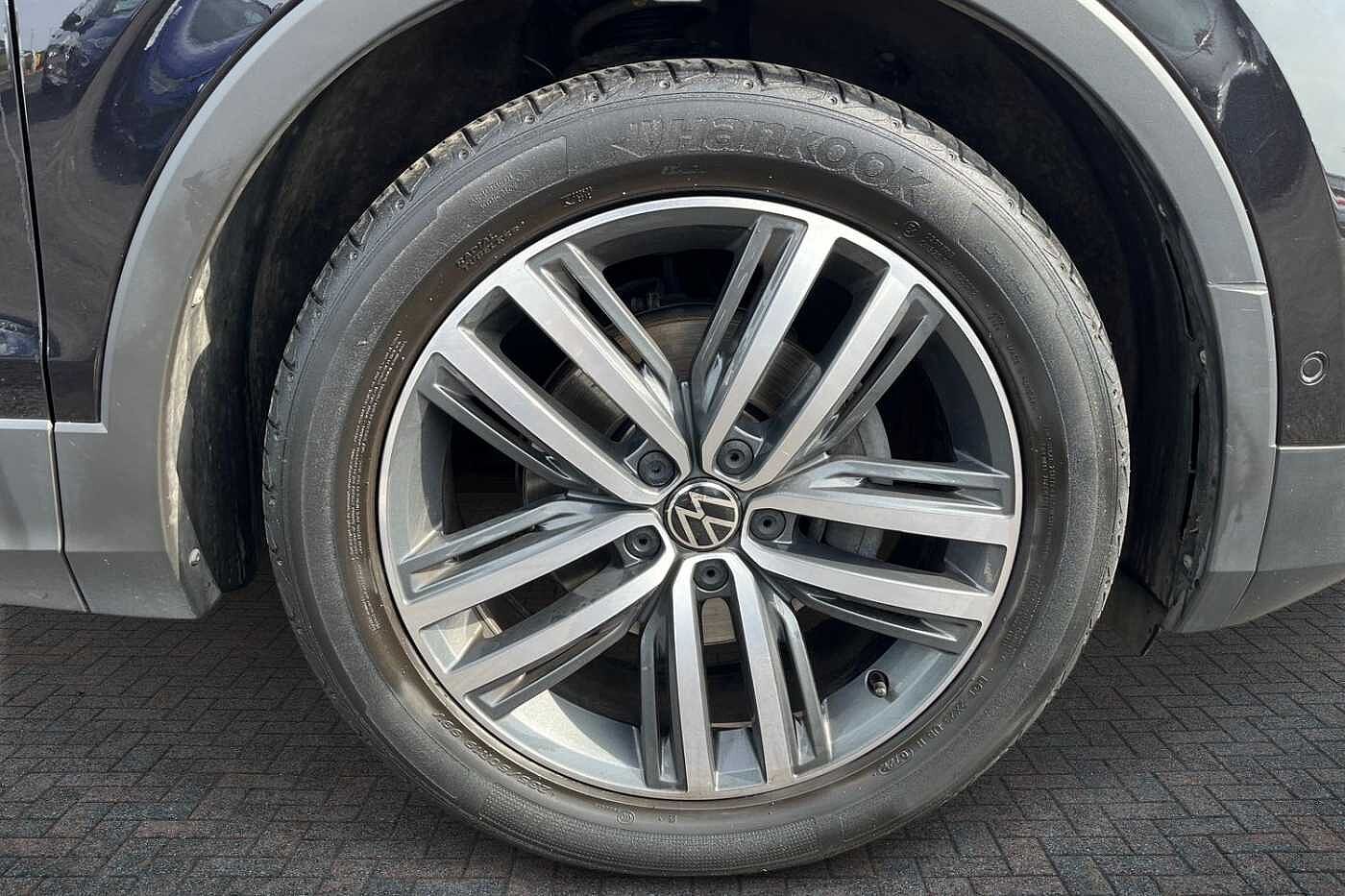 Volkswagen Tiguan 1.5 TSI Elegance SUV 5dr Petrol DSG Euro 6 (s/s) (150 ps)